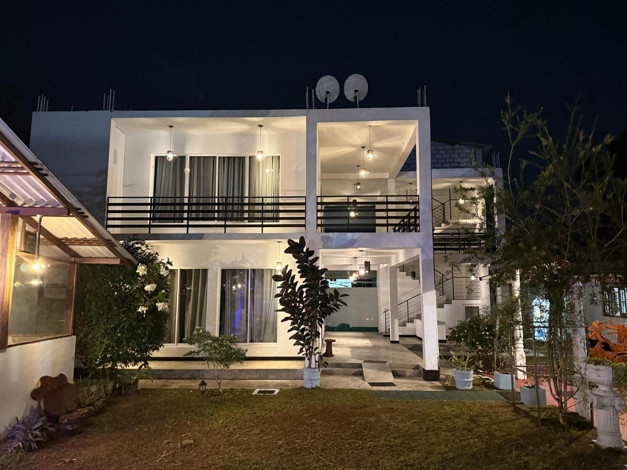 Shimada Villa Bentota Exterior photo